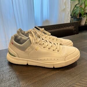 On cloud the Roger men shoes size 11
